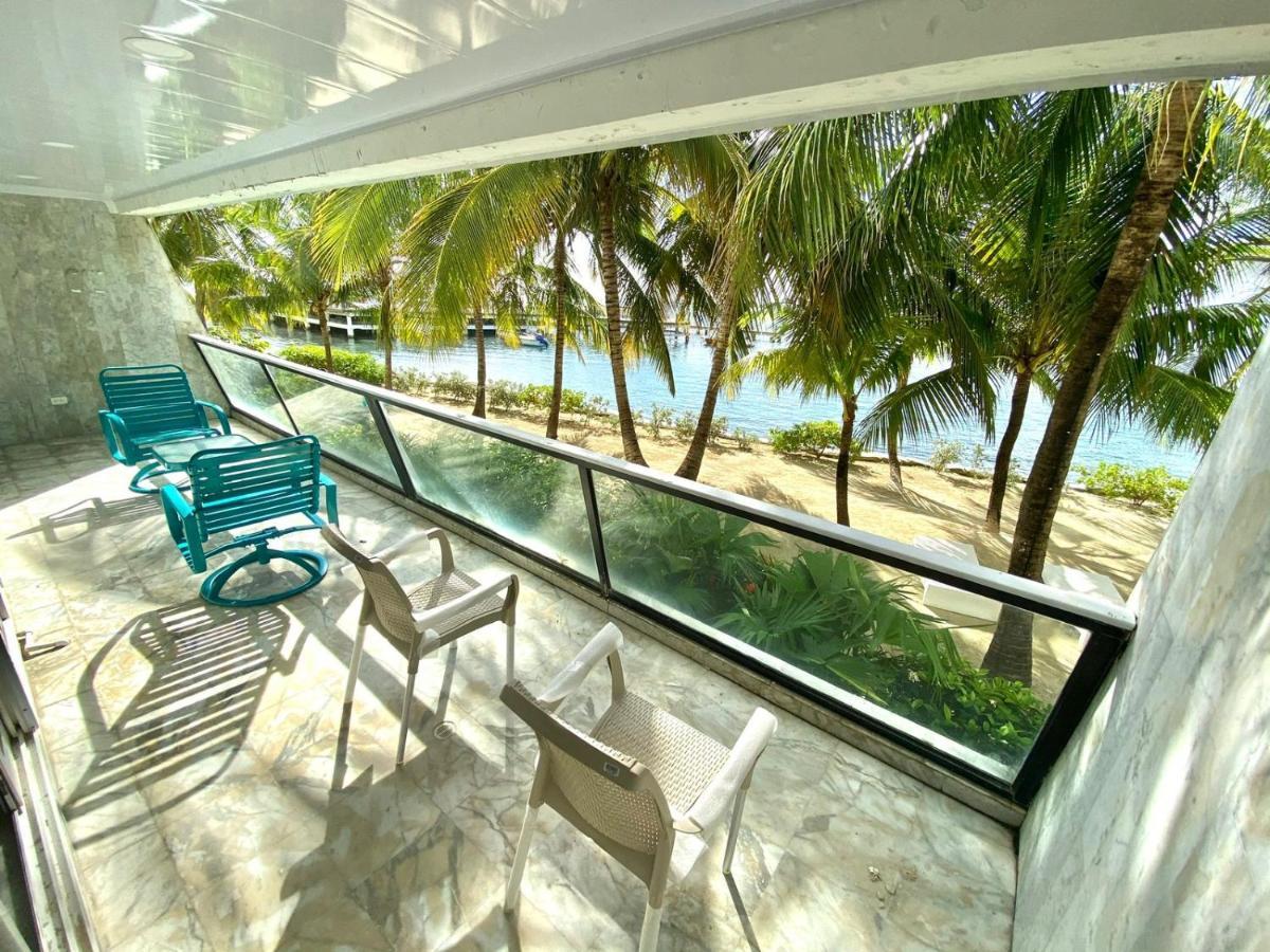 Exclusivos Apartamentos Con Playa Privada San Andres  Exterior photo